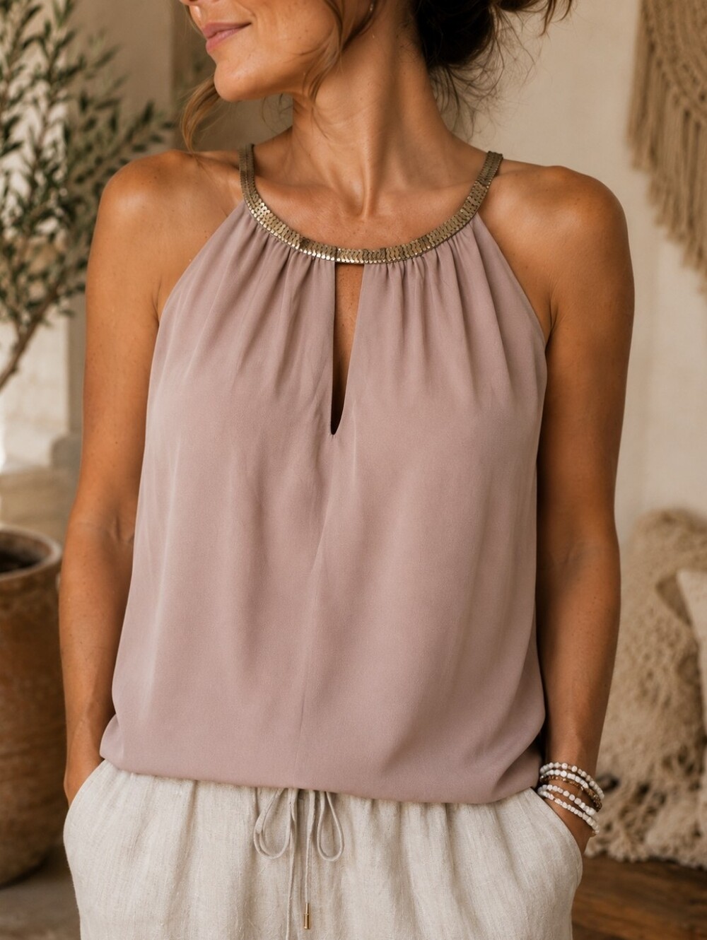 Daytrip Blush Halter Tank Top Gold Chain Neck Sleeveless Flowy Size L